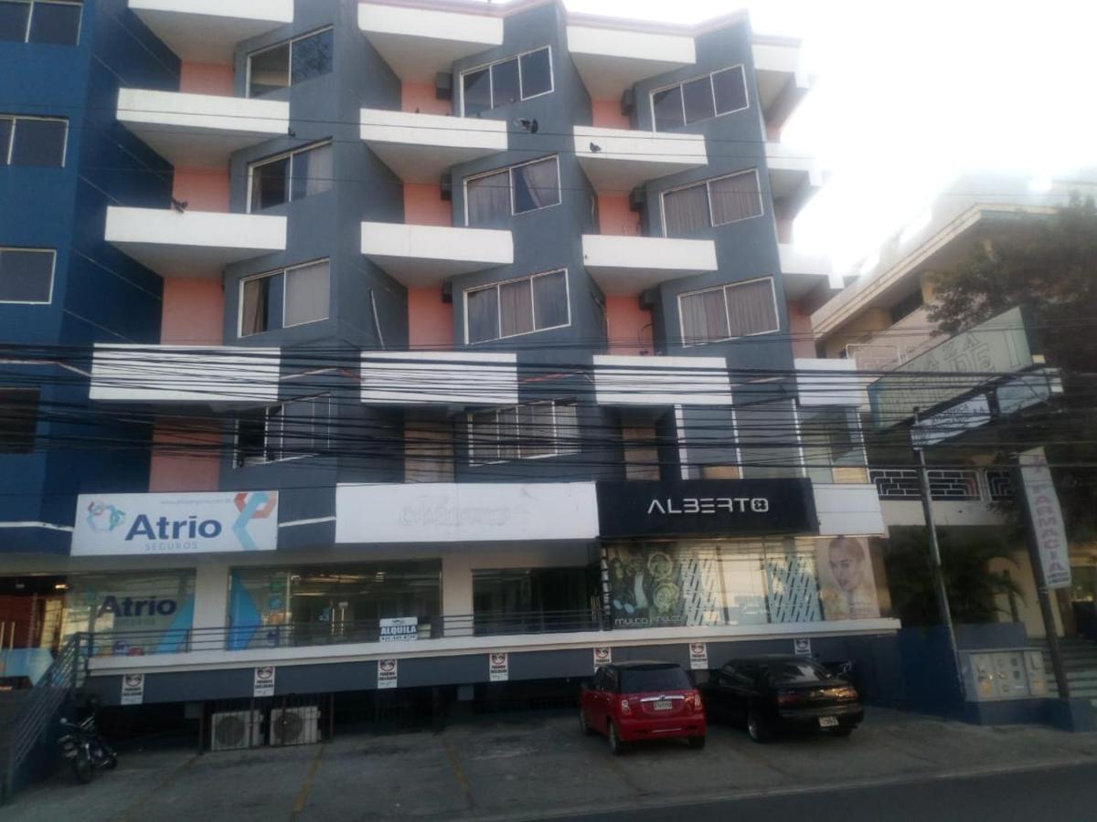 Apartahotel Jardines Metropolitanos Santiago De Los Caballeros Exterior photo
